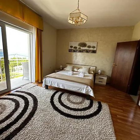 Apartments & Rooms Marina Dramalj Extérieur photo
