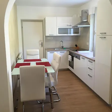 Apartments & Rooms Marina Dramalj Extérieur photo