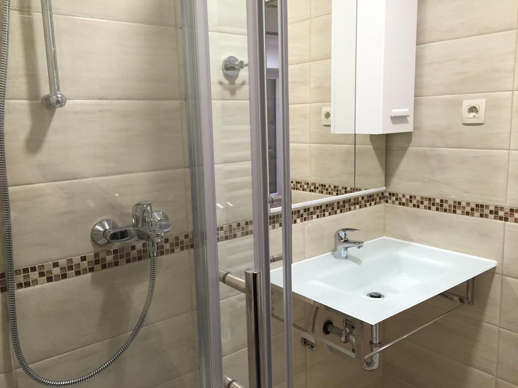 & Marina Apartma *