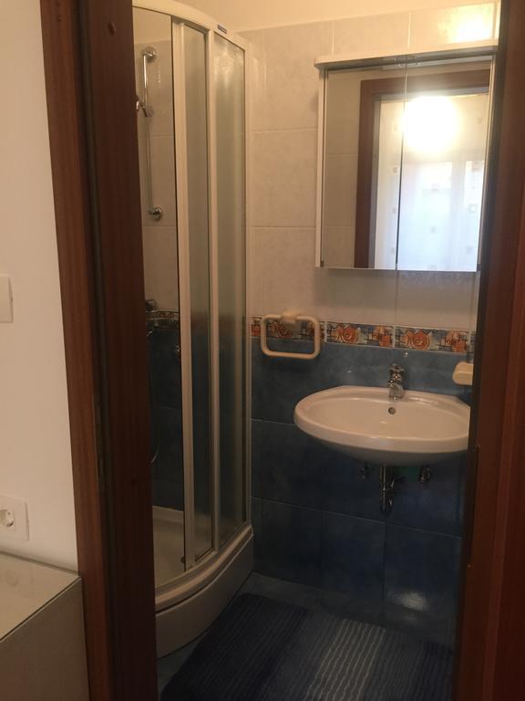 & Marina Apartma *